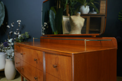 Elegant 1950s Mid-Century Teak Dressing Table