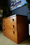 Vintage Mid-Century Stag Chest of Drawers – Timeless British Craftsmanship