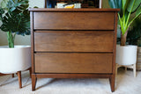 Peppler Furniture Co. 'The Hanover Line' Three-Drawer Dresser & Mirror in Figured Walnut – Canada, c. 1960s
