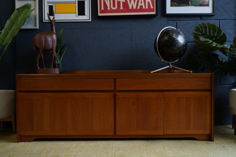 Mid-Century Teak Sideboard by William Lawrence — Refined British Craftsmanship