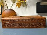 Antique Carved Oak Tissue Box – Floral Detail & Timeless Craftsmanship