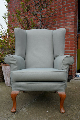Traditional fireside chairs 2025