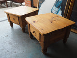 Pair of Pine Side/Lamp Tables with Drawer - erfmann-vintage