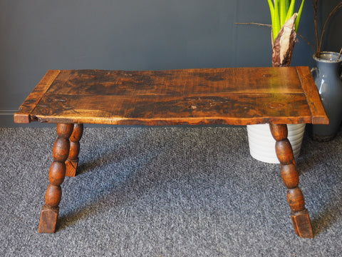 19th Century Solid Burr-Oak Side Table / Coffee Table - erfmann-vintage